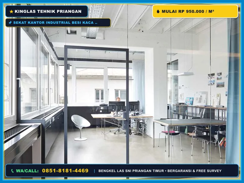 Sekat kantor industrial besi kaca dengan desain modern