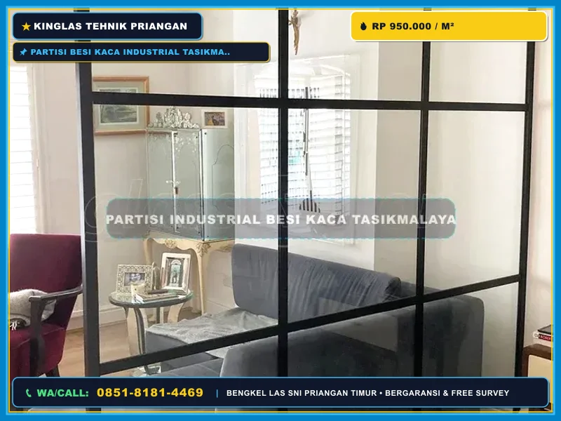 Rangka besi hitam dengan kaca untuk pembatas ruangan interior