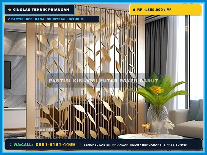 Sekat ruangan industrial besi kaca dengan desain grid