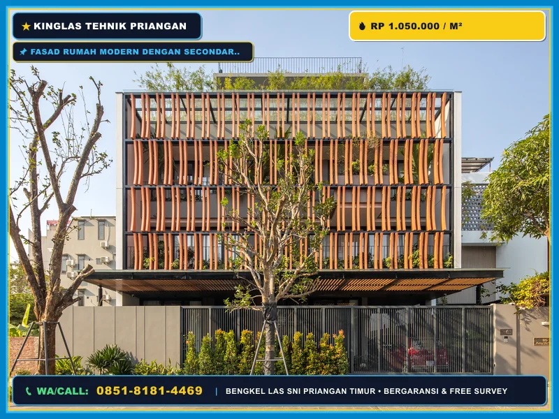 Fasad rumah modern dengan secondary skin besi bermotif geometris