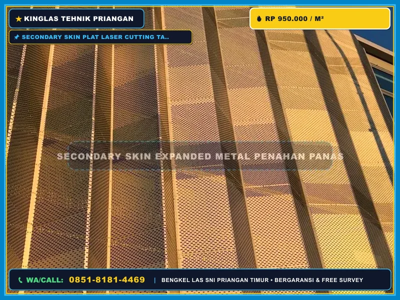 Konstruksi rangka baja secondary skin fasad bangunan