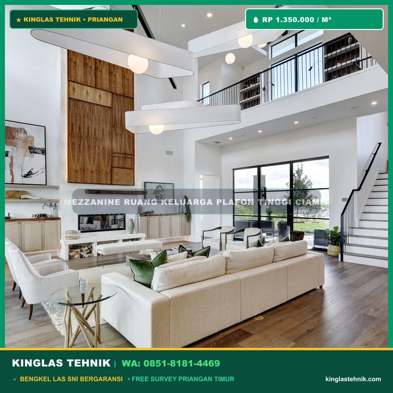 Mezzanine Ruang Keluarga Plafon Tinggi Ciamis